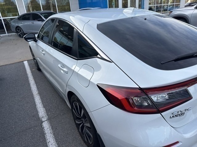 Certified 2022 Honda Civic EX-L image 4