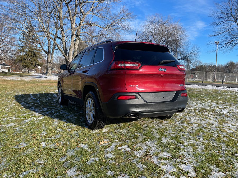 Used 2016 Jeep Cherokee Latitude image 7