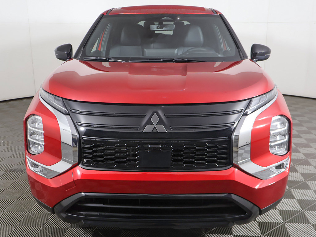 New 2026 Mitsubishi Outlander LE FWD image 12