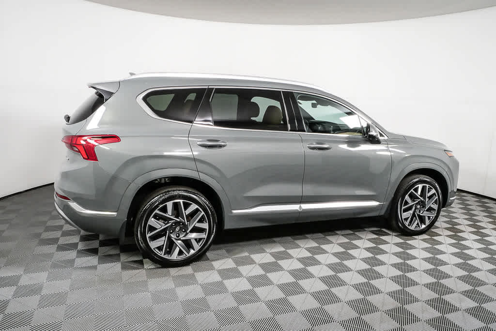 Used 2021 Hyundai Santa Fe Calligraphy w/ Cargo Package image 2