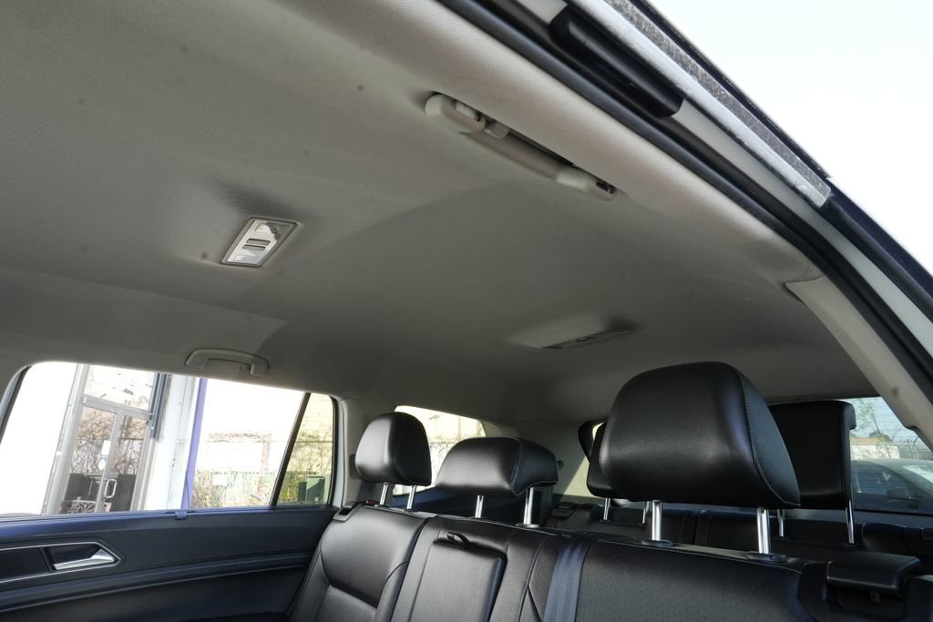 Used 2018 Volkswagen Atlas SE image 20