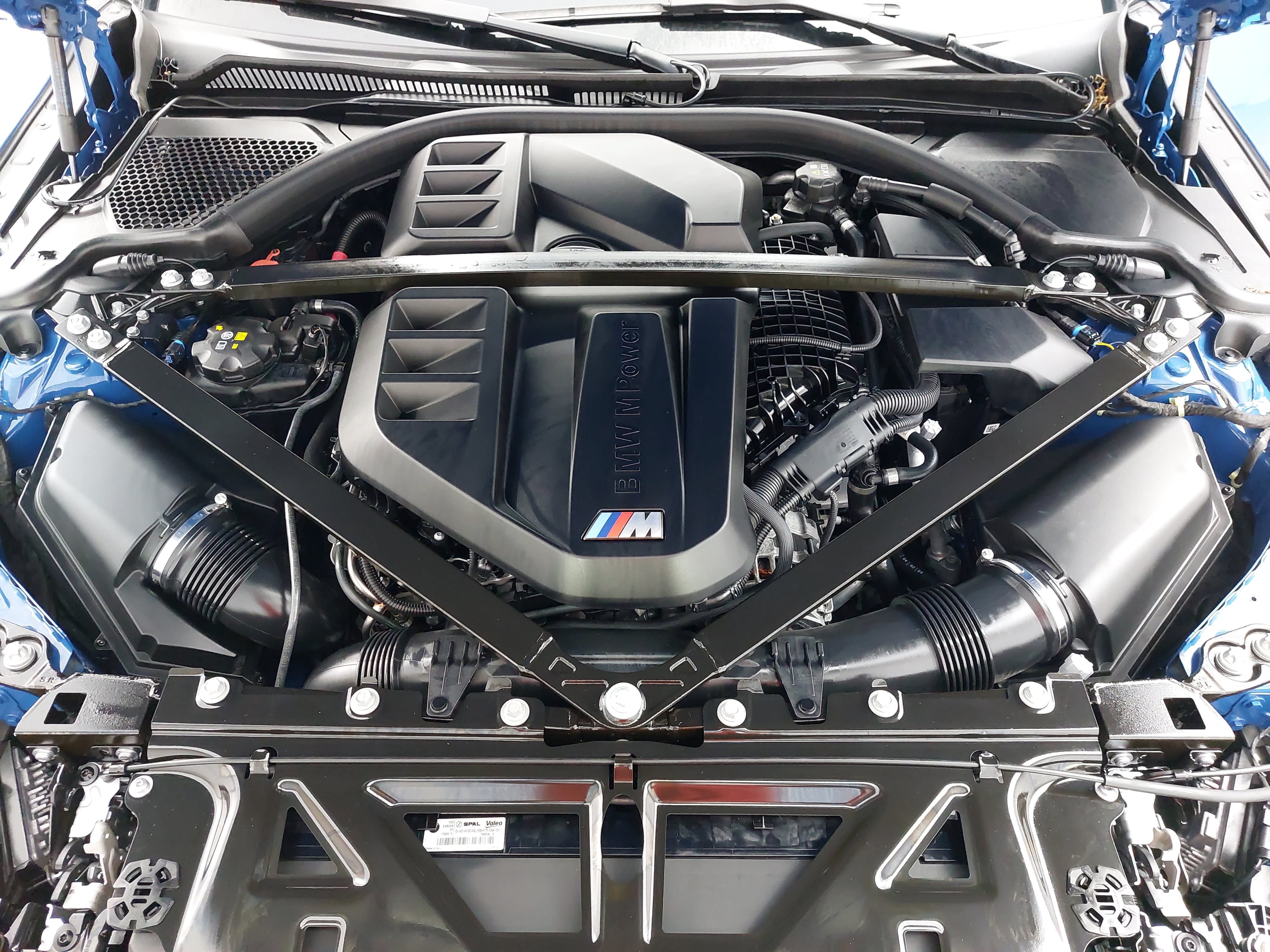 Used 2025 BMW M3 w/ Executive Package RWD image 32