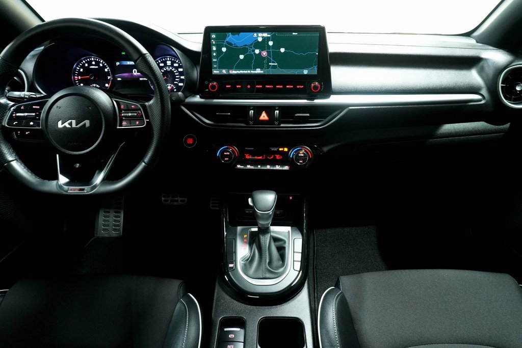 Used 2023 Kia Forte GT-Line w/ GT-Line Premium Package image 14