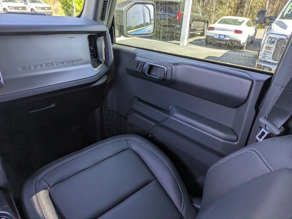 New 2025 Ford Bronco Badlands AWD/4WD image 18