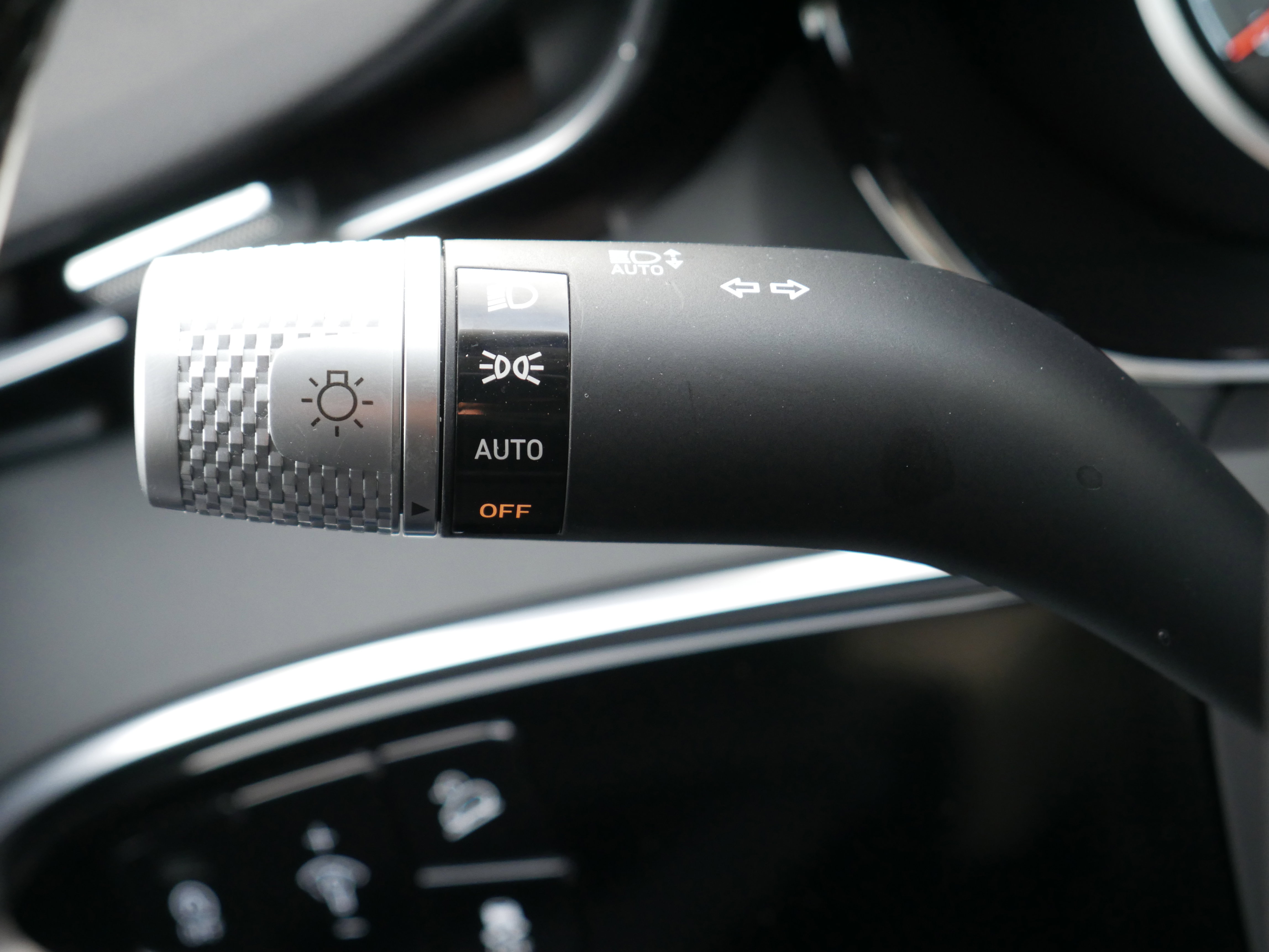 Certified 2025 Genesis GV70 2.5T image 55