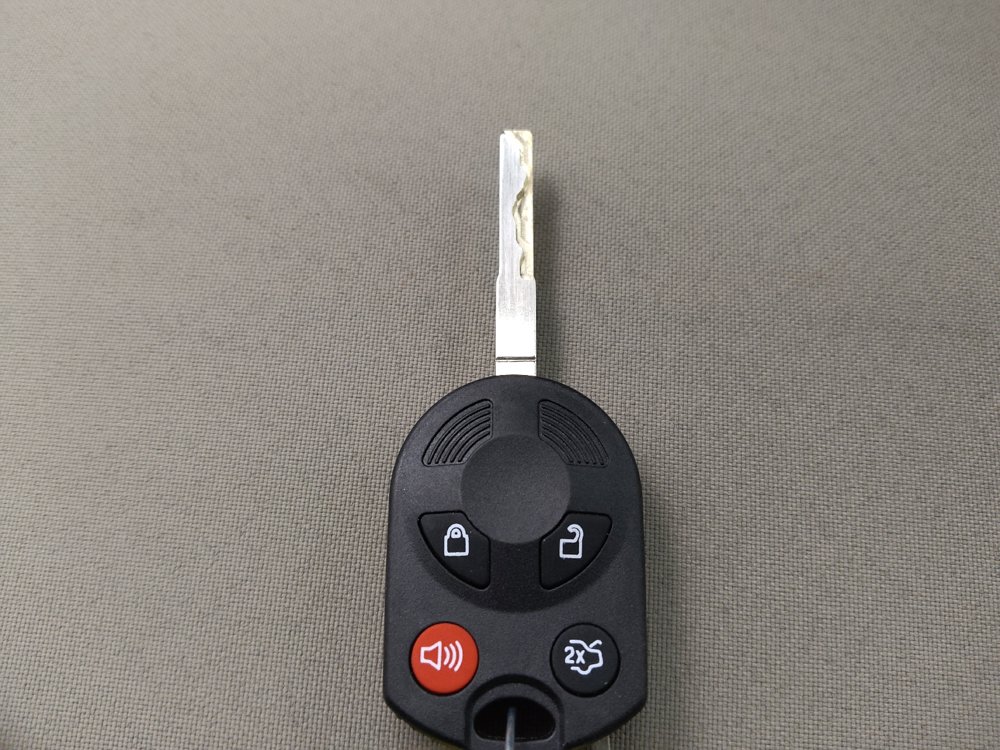 Used 2015 Ford Focus SE FWD image 32