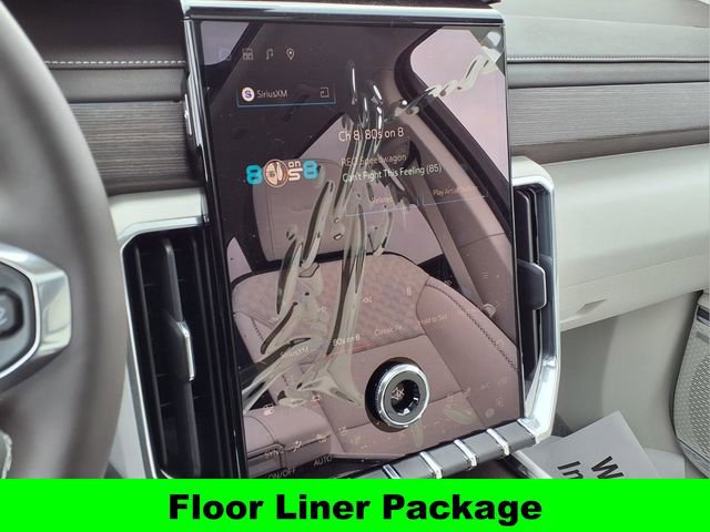 New 2026 GMC Acadia Denali w/ Super Cruise Package image 8