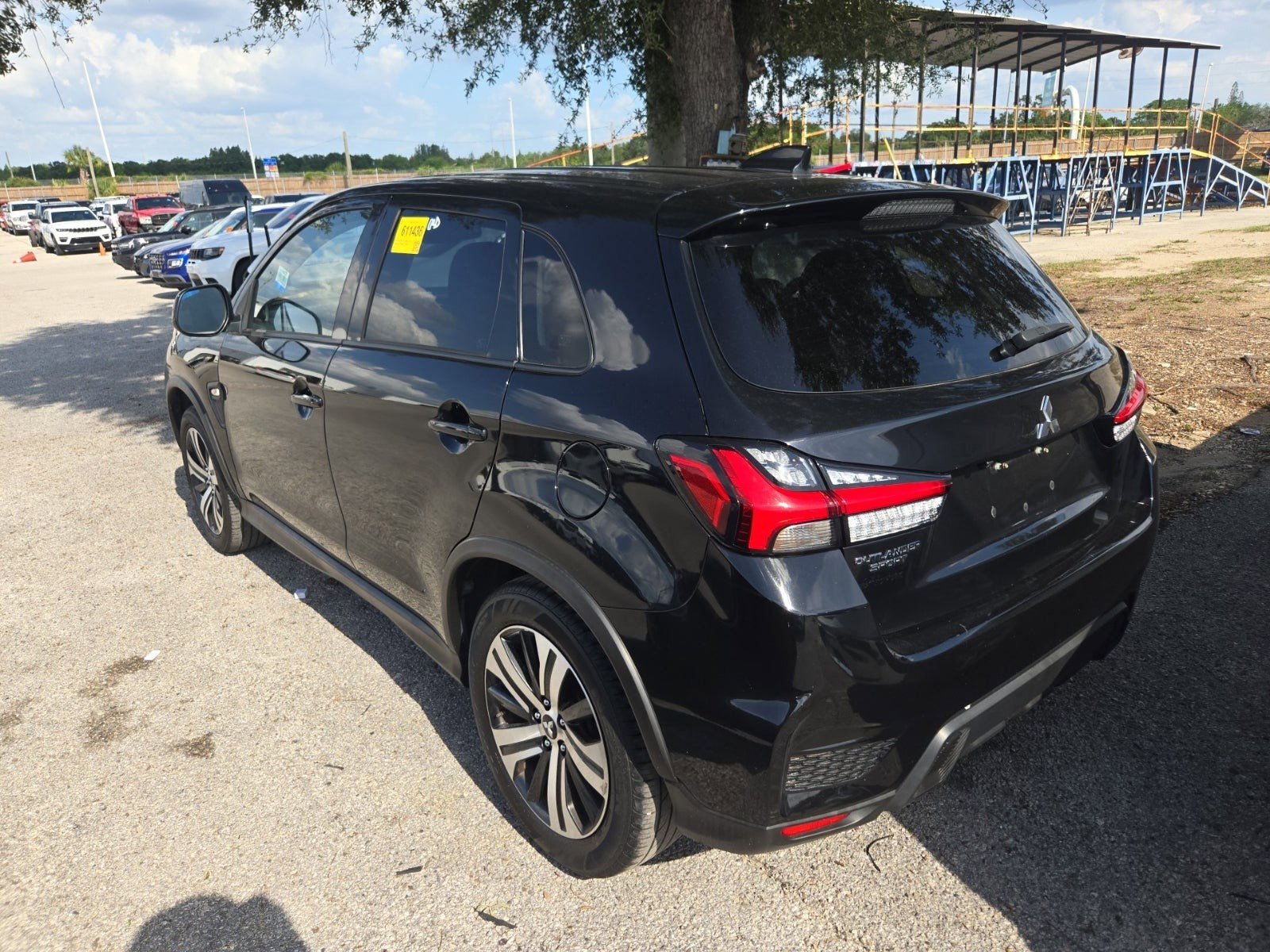 Used 2023 Mitsubishi Outlander Sport ES AWD/4WD image 7
