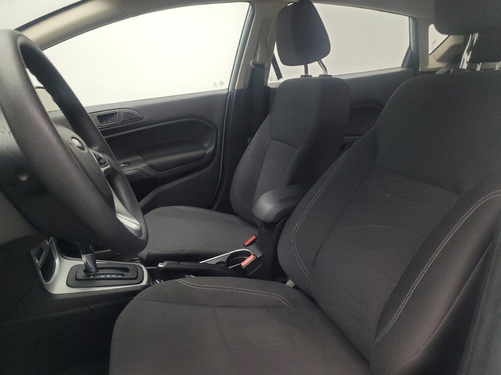 Used 2019 Ford Fiesta SE image 17