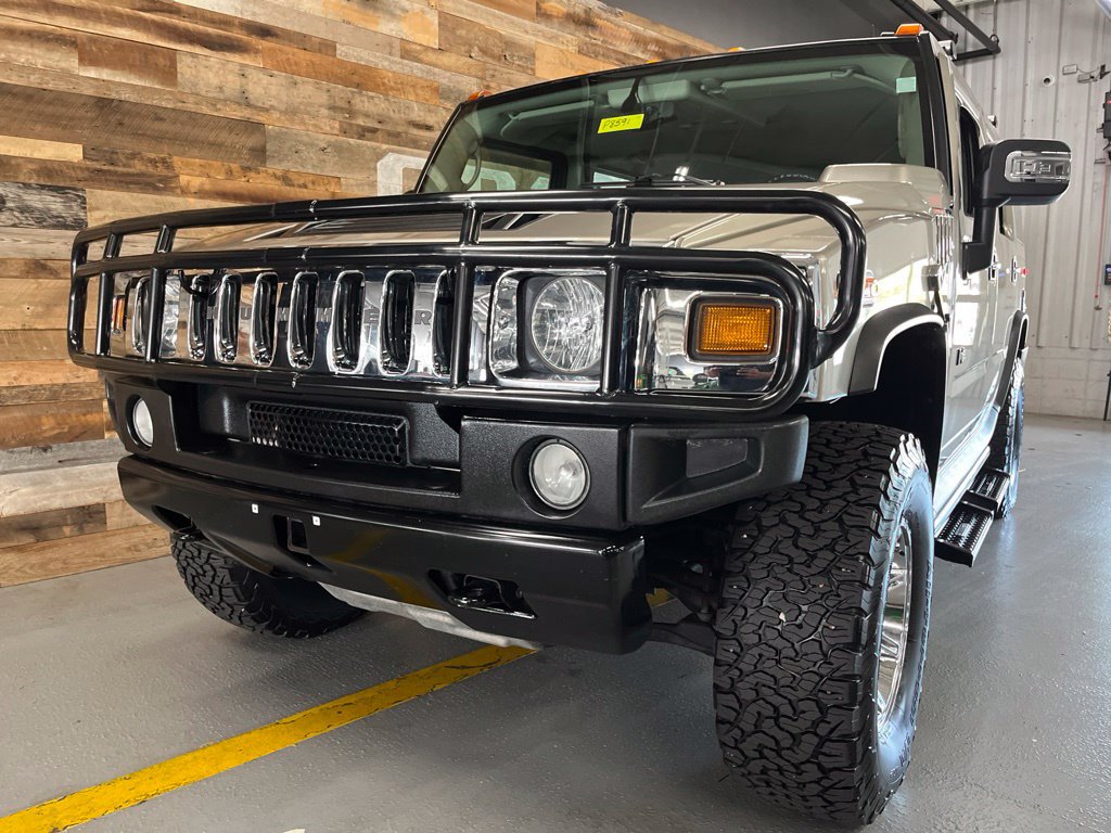 Used 2003 HUMMER H2 w/ Preferred Equipment Group AWD/4WD image 62
