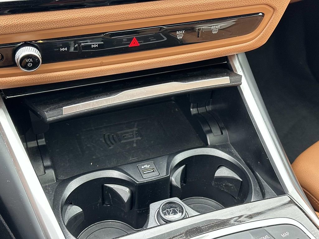 Used 2023 BMW i4 eDrive35 image 13