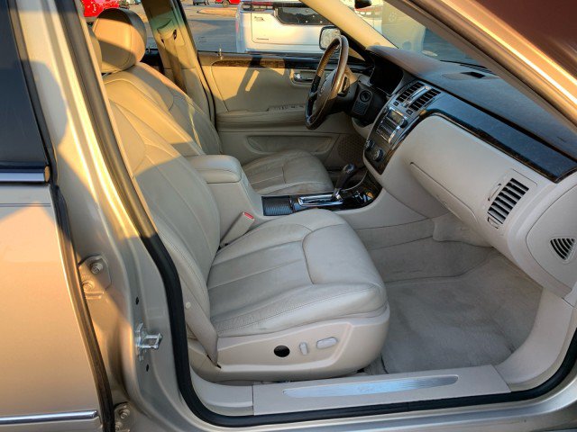 Used 2008 Cadillac DTS 1SH FWD image 16