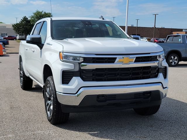 Certified 2024 Chevrolet Silverado 1500 LT AWD/4WD image 4
