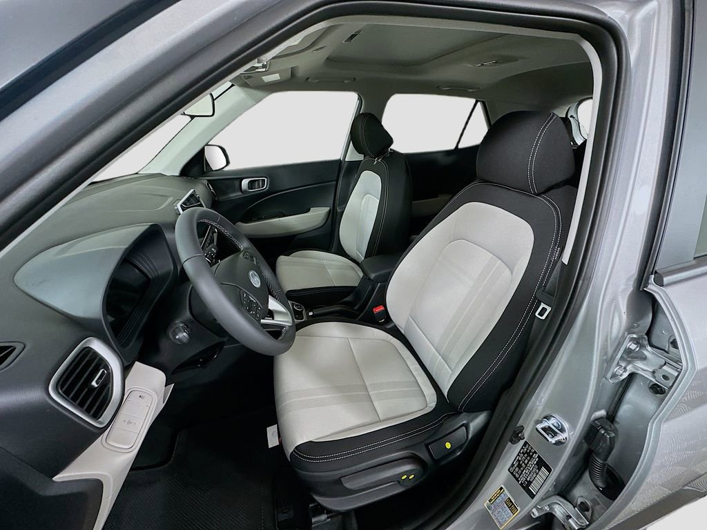 New 2026 Hyundai Venue SEL image 15