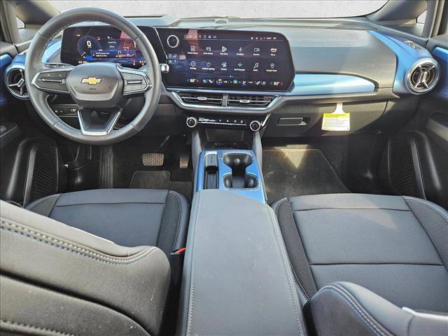 New 2025 Chevrolet Equinox EV LT w/ Convenience Package II image 16