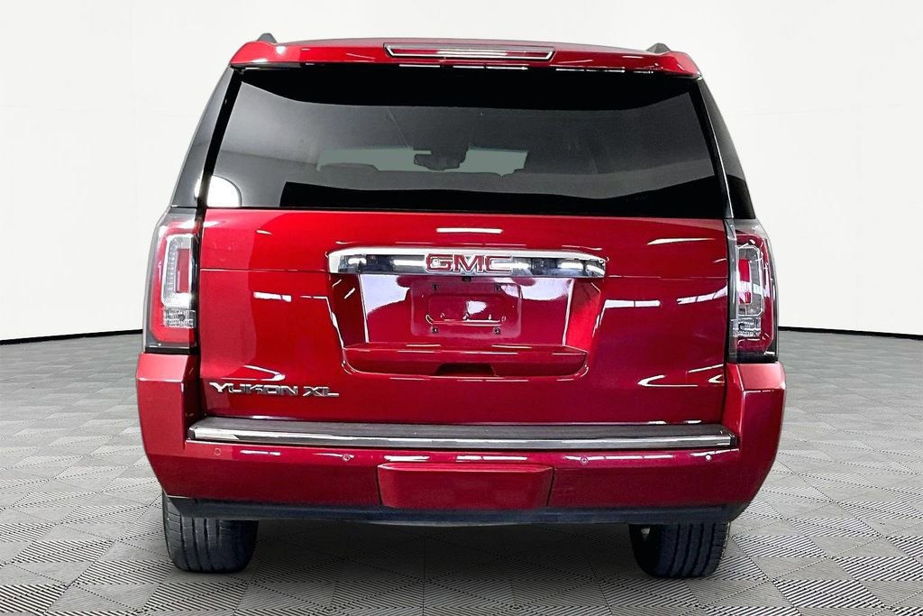 Used 2015 GMC Yukon XL Denali RWD image 5