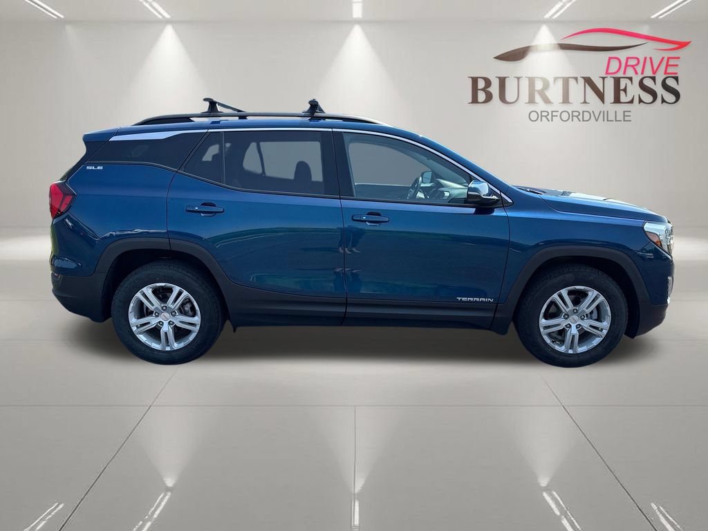 Certified 2020 GMC Terrain SLE w/ Driver Convenience Package AWD/4WD image 9