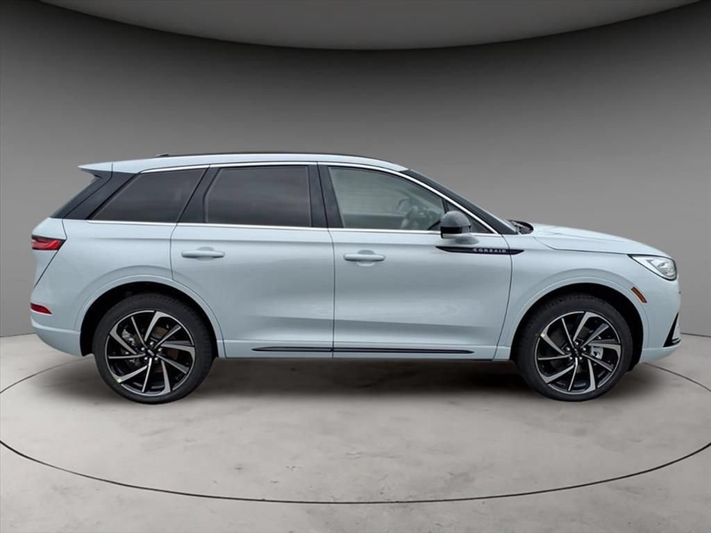 New 2026 Lincoln Corsair Grand Touring AWD/4WD image 10