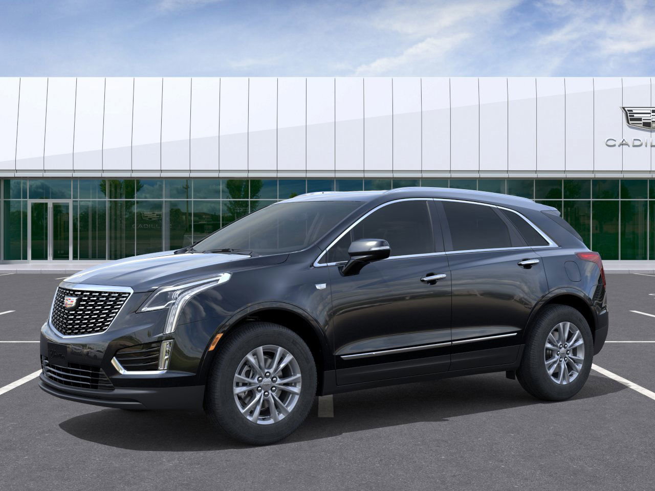 New 2026 Cadillac XT5 Luxury image 2