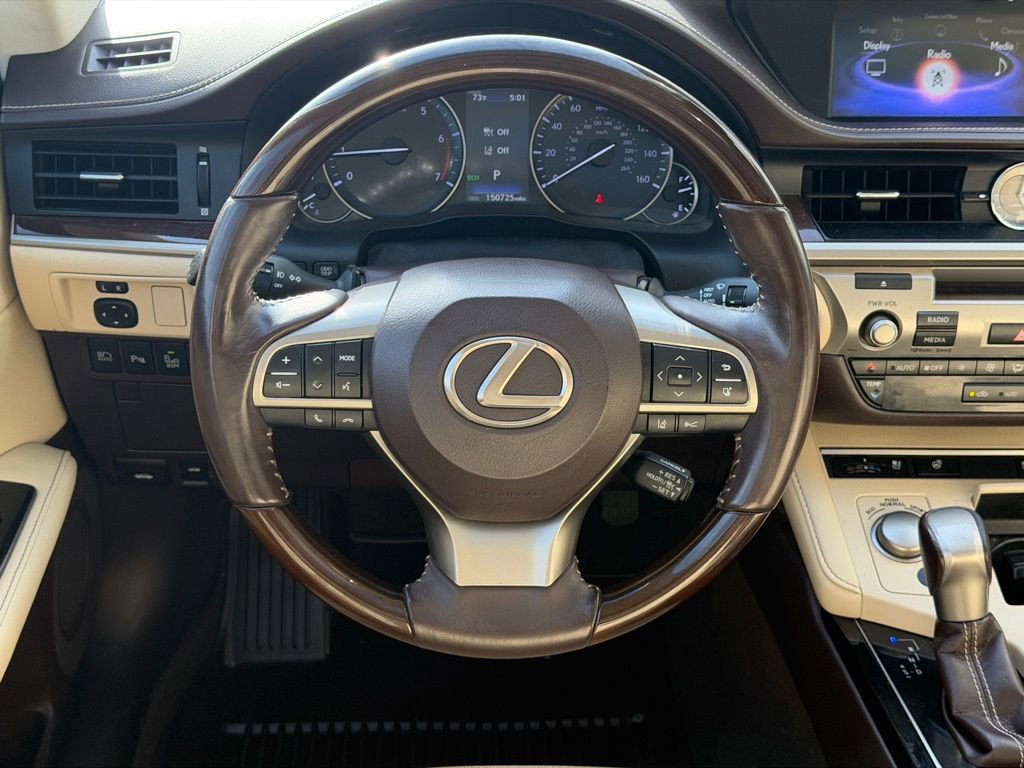 Used 2017 Lexus ES 350 w/ Premium Package image 18