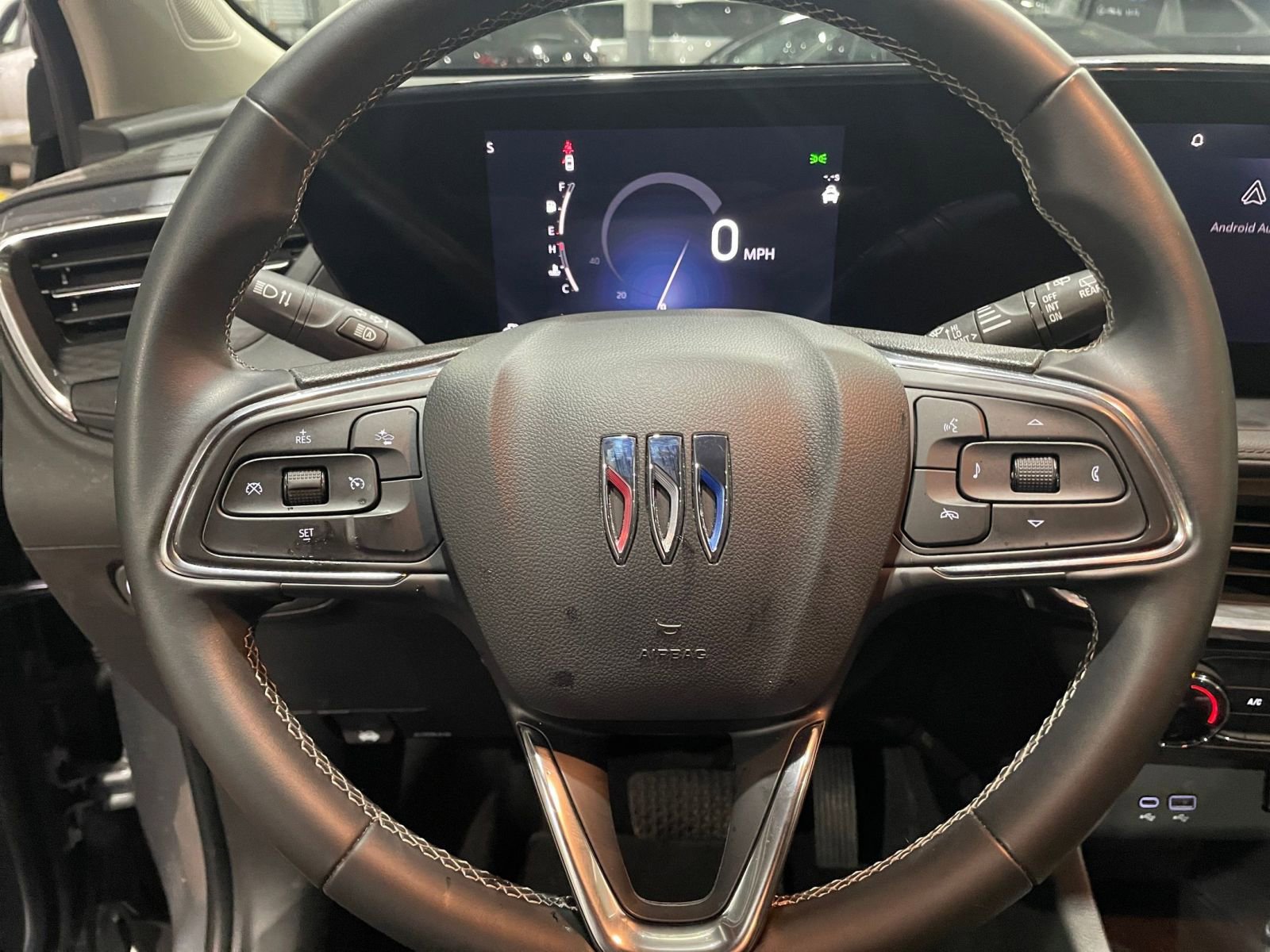 Used 2025 Buick Encore GX Preferred image 25