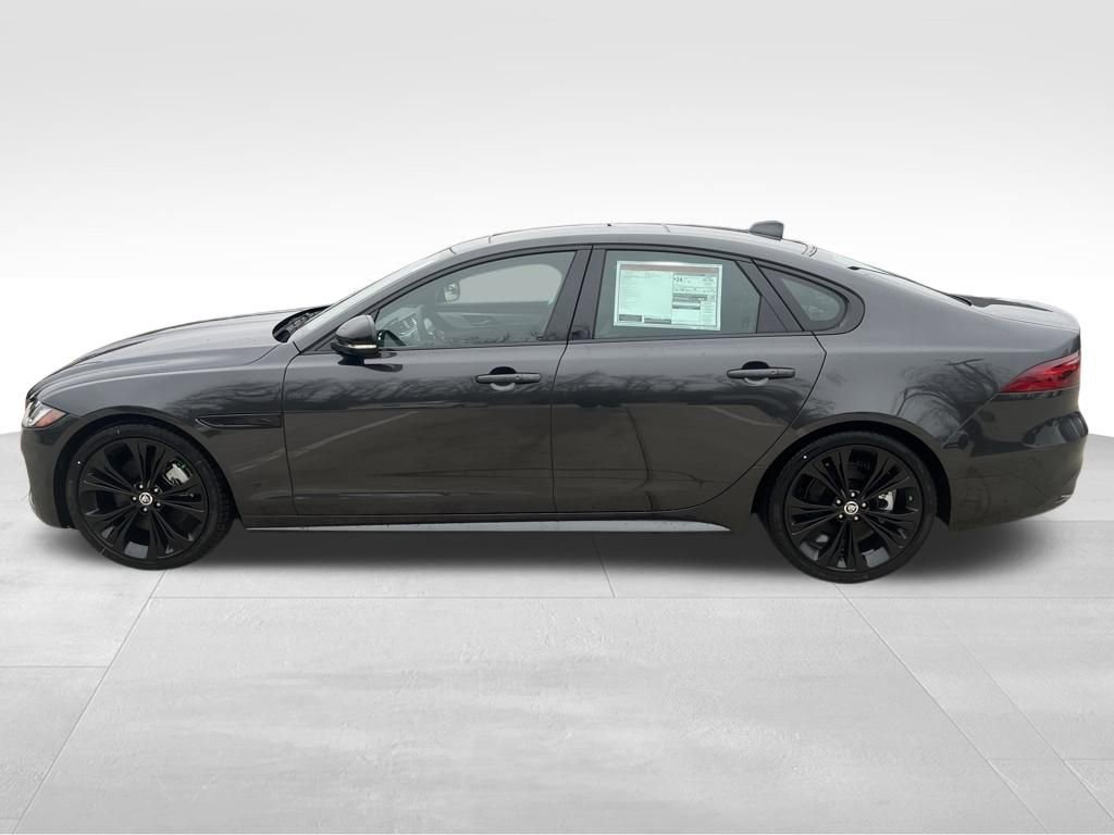 New 2024 Jaguar XF R-Dynamic SE AWD/4WD image 2