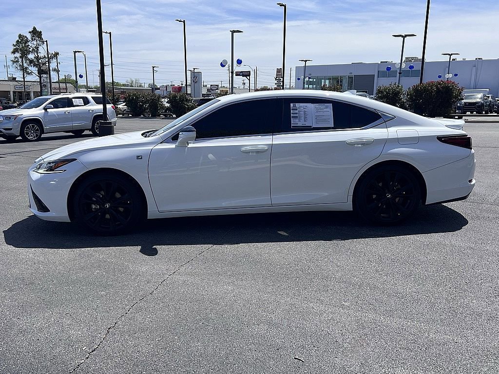 Certified 2022 Lexus ES 350 F Sport image 6