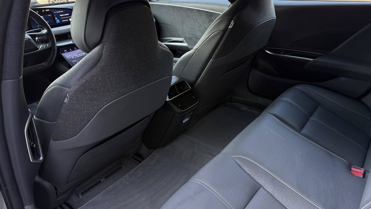 Used 2023 Lucid Air Grand Touring AWD/4WD image 31