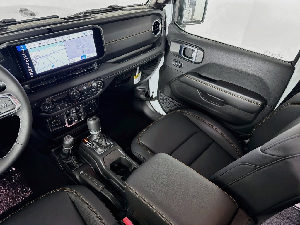 New 2027 Jeep Wrangler Unlimited Sahara AWD/4WD image 24