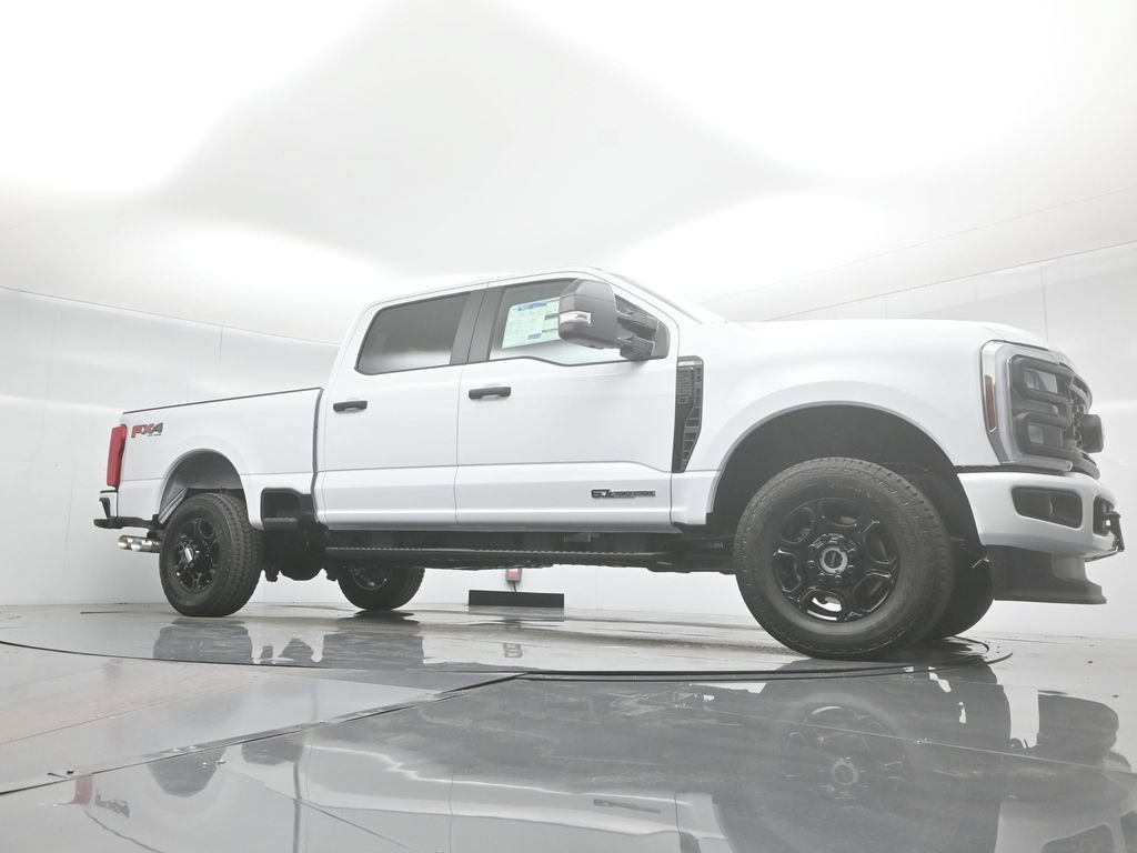 New 2026 Ford F250 XL w/ STX Appearance Package AWD/4WD image 44