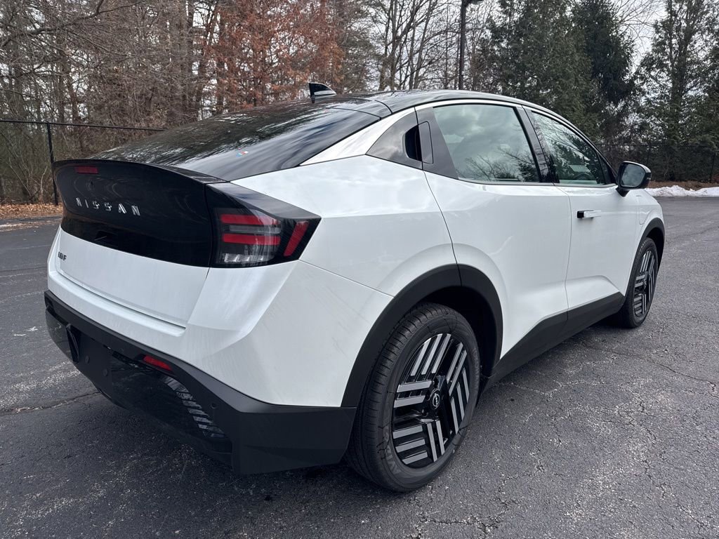 New 2026 Nissan Leaf SV+ w/ Floor Mat Package (SV+) FWD image 8