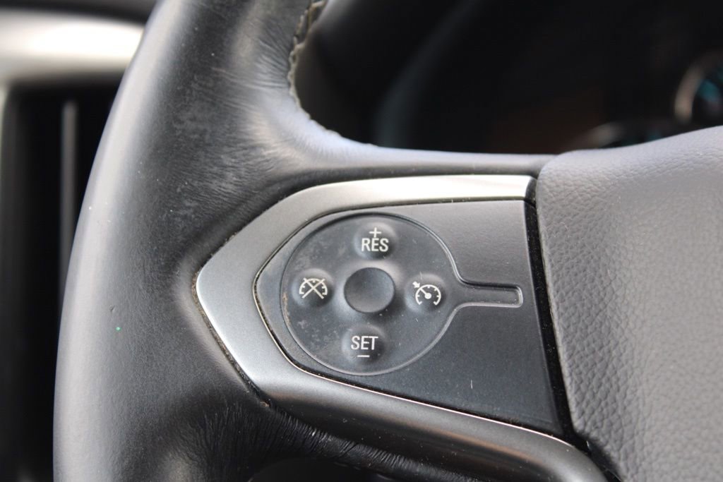 Used 2018 Chevrolet Silverado 1500 LT w/ All Star Edition image 28