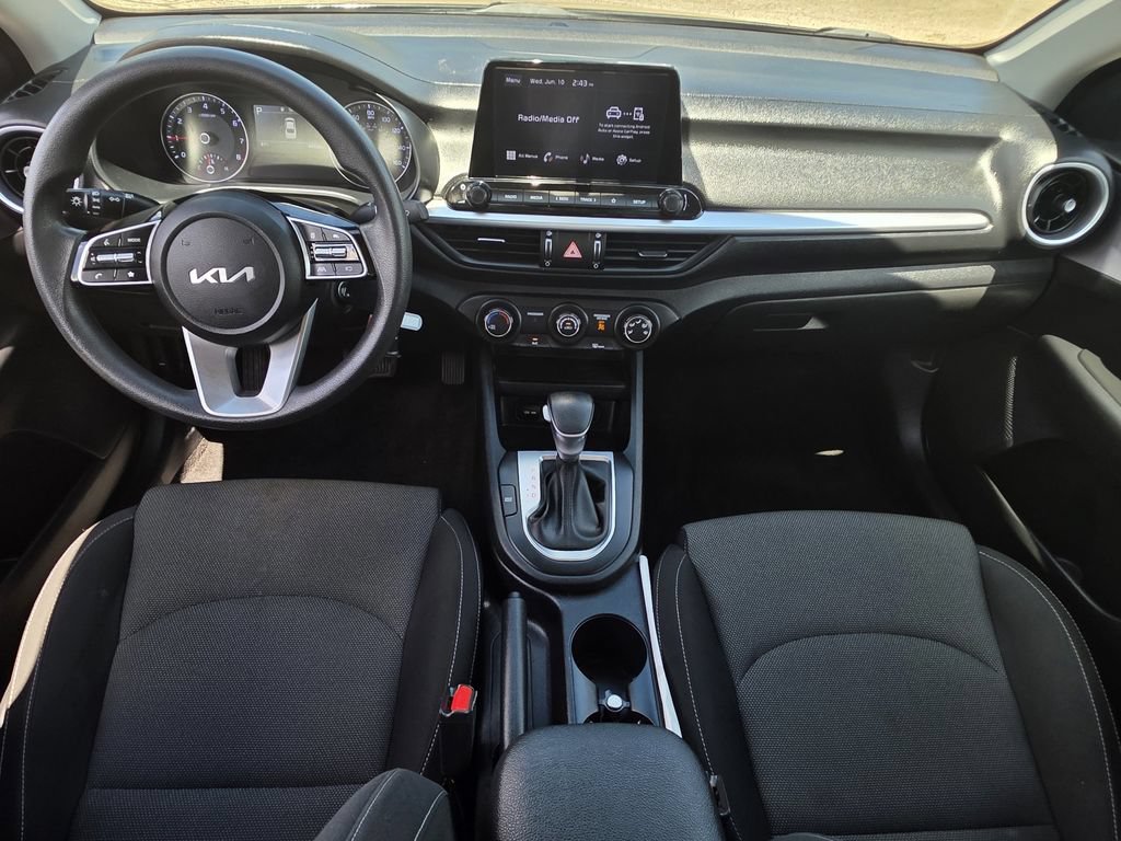 Used 2024 Kia Forte LXS FWD image 10