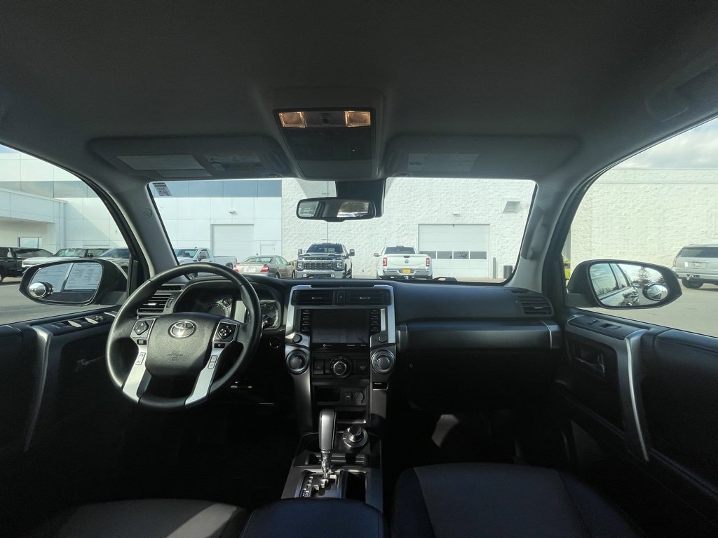 Used 2021 Toyota 4Runner SR5 Premium image 27