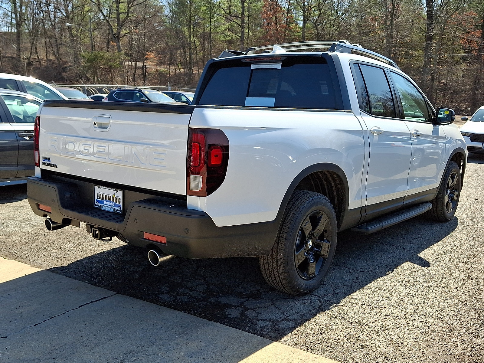 New 2026 Honda Ridgeline Black Edition image 3