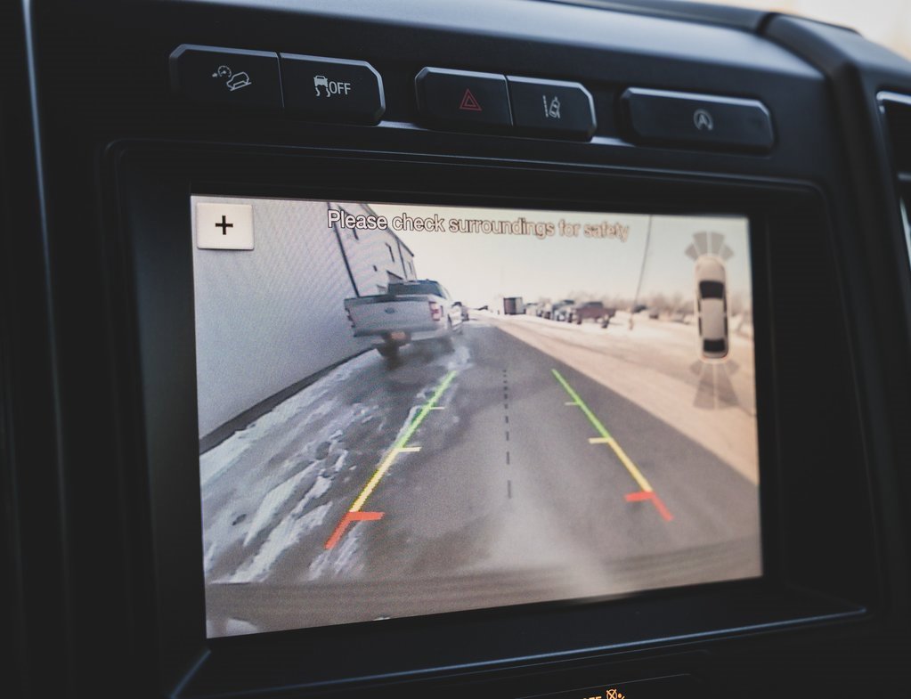 Used 2018 Ford Expedition Limited w/ Driver Assistance Package image 11