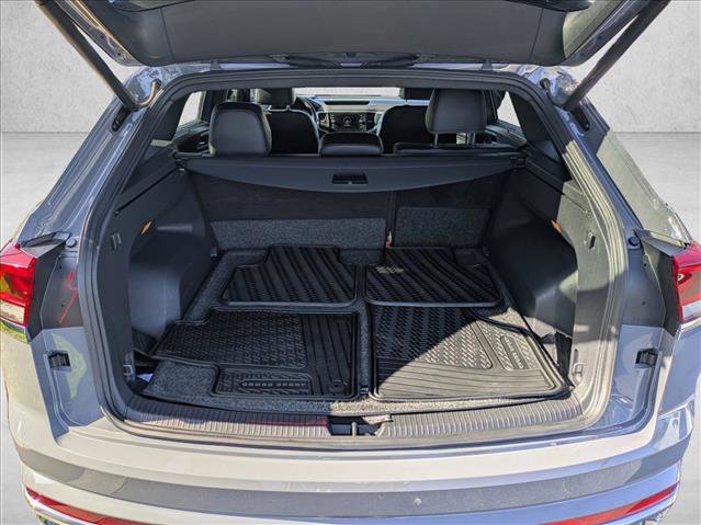 Used 2021 Volkswagen Atlas Cross Sport SEL Premium R-Line image 6