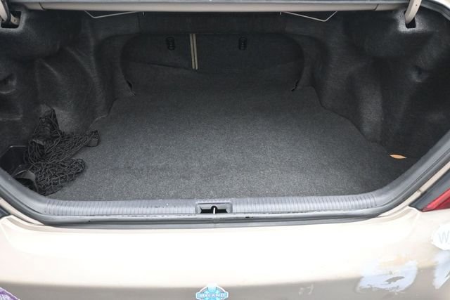 Used 2004 Toyota Camry XLE FWD image 18