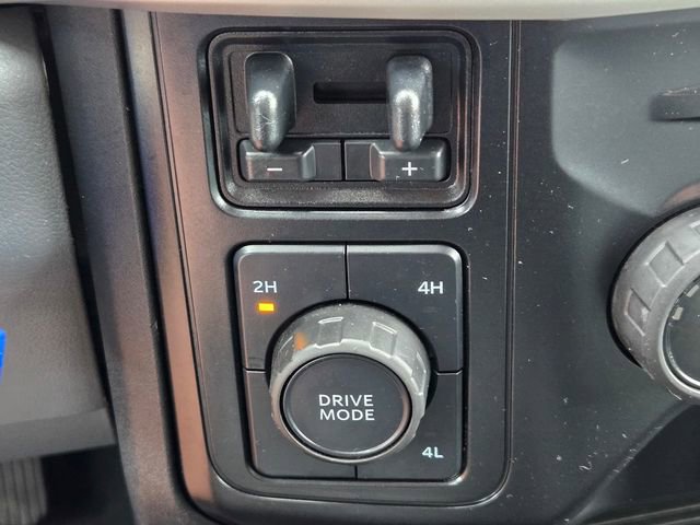 Certified 2023 Ford F350 XLT image 17