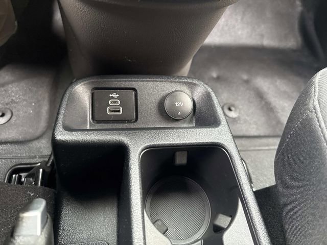Used 2022 Ford Transit Connect XL image 27