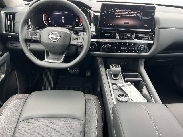 New 2026 Nissan Pathfinder SL AWD/4WD image 14