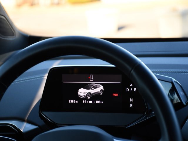 Used 2024 Volkswagen ID.4 S image 23