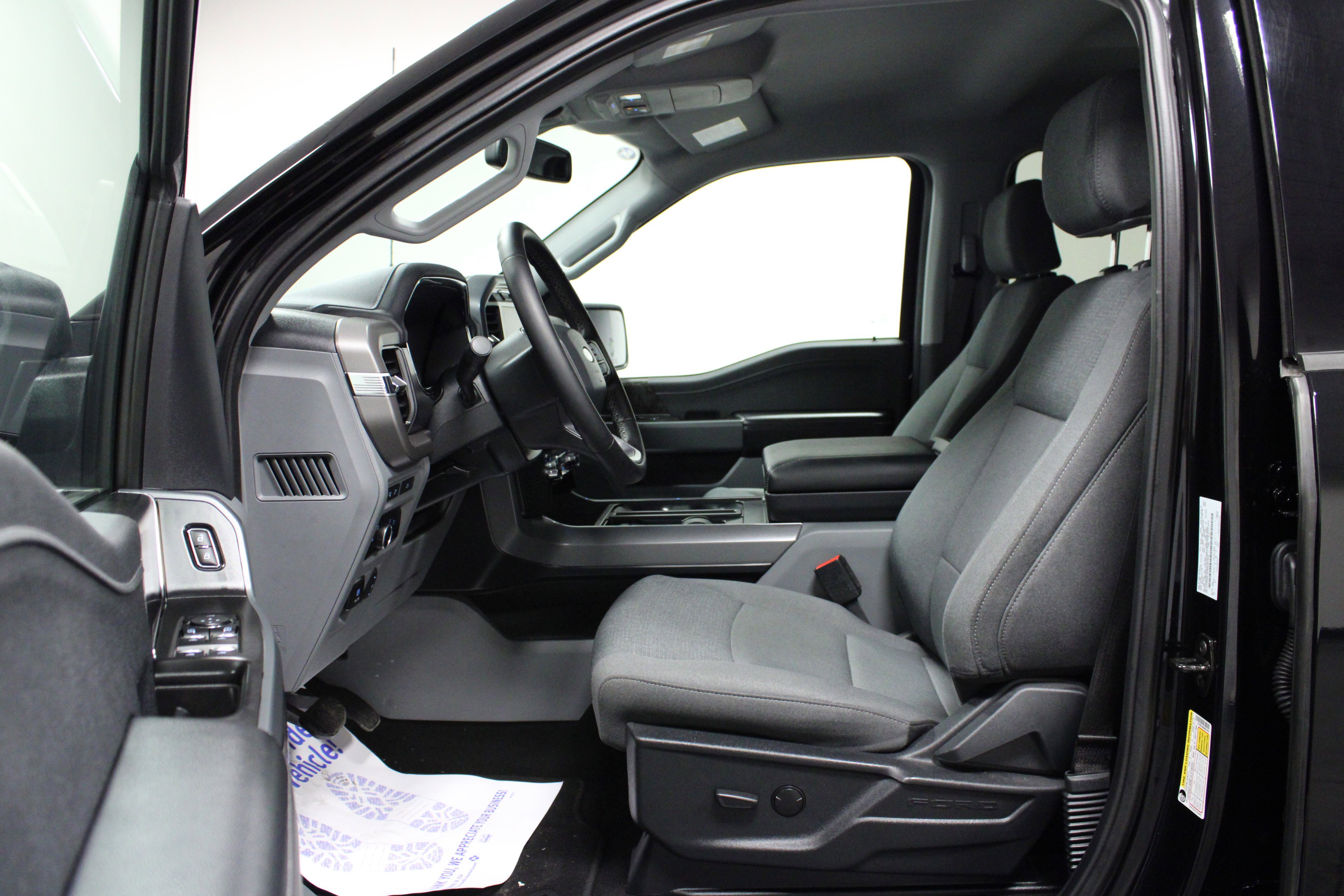 Used 2024 Ford F150 Lightning XLT image 12