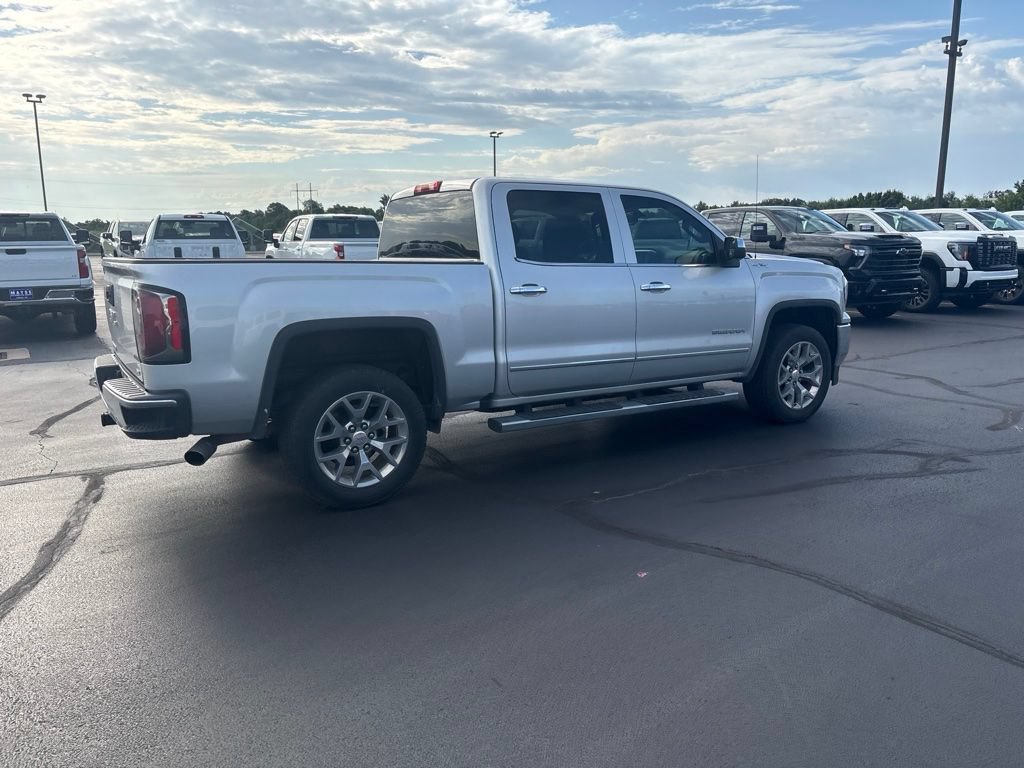 Used 2018 GMC Sierra 1500 SLT w/ SLT Premium Package AWD/4WD image 10
