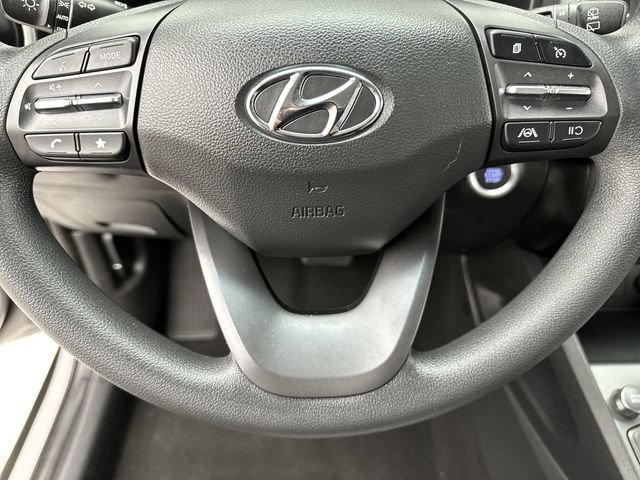 Used 2022 Hyundai Kona SEL AWD/4WD image 14