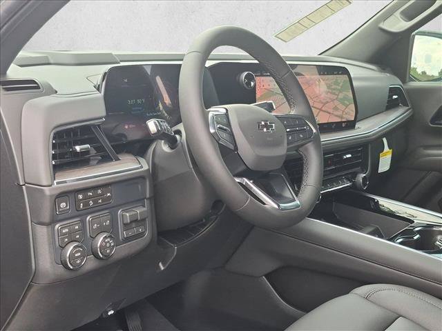 New 2026 Chevrolet Suburban Z71 w/ Z71 Off-Road Package AWD/4WD image 3