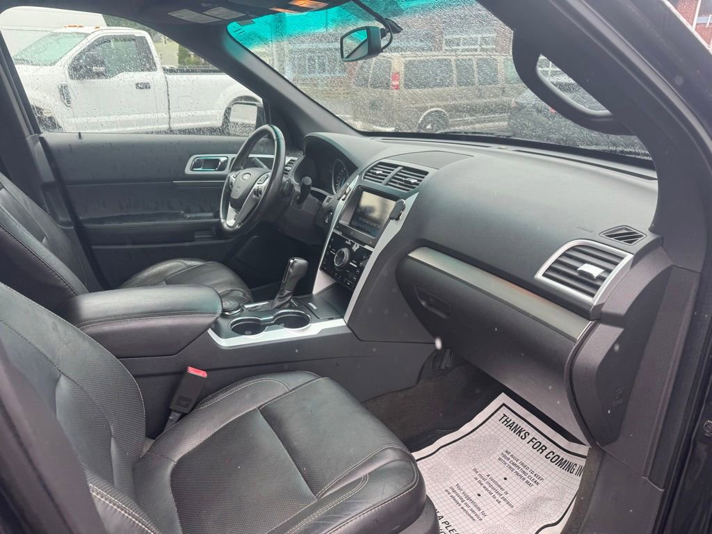 Used 2014 Ford Explorer Sport w/ Equipment Group 401A AWD/4WD image 28