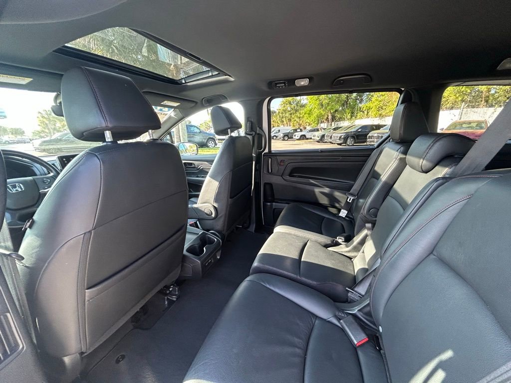 Used 2024 Honda Odyssey Sport image 13
