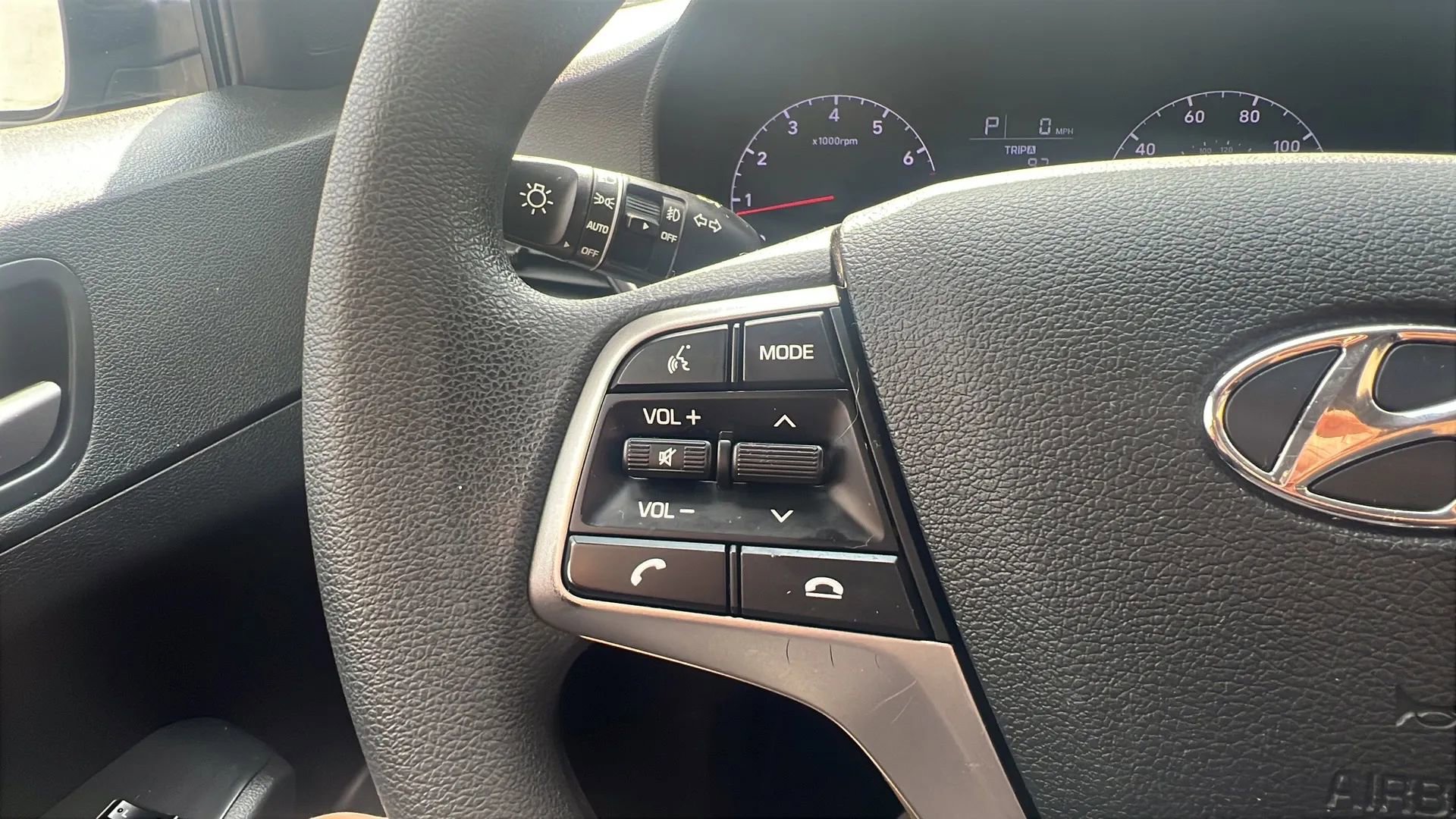 Used 2022 Hyundai Accent SEL image 14