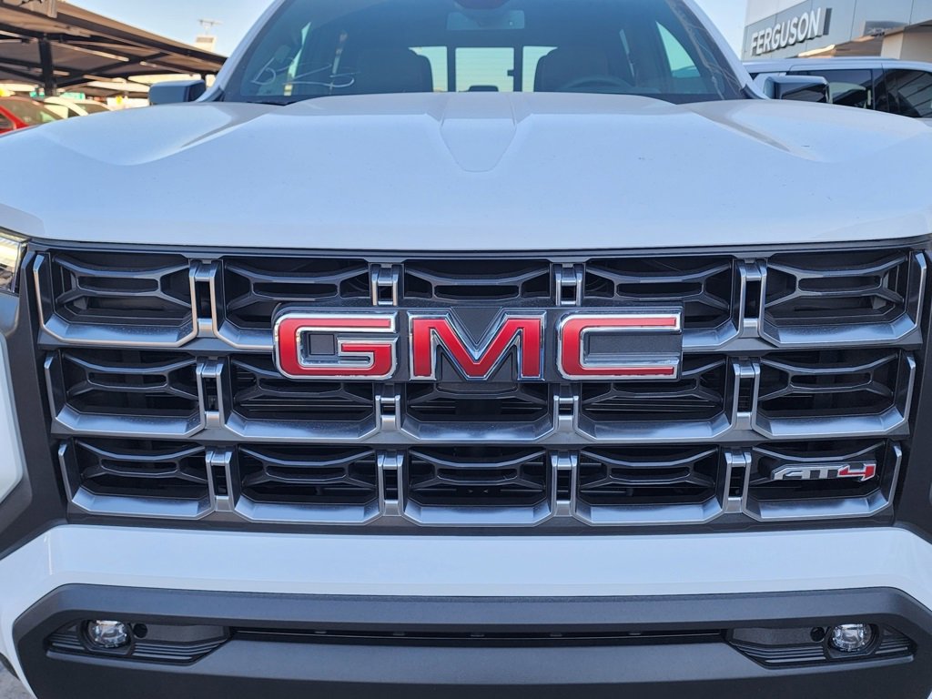New 2026 GMC Canyon AT4 image 10